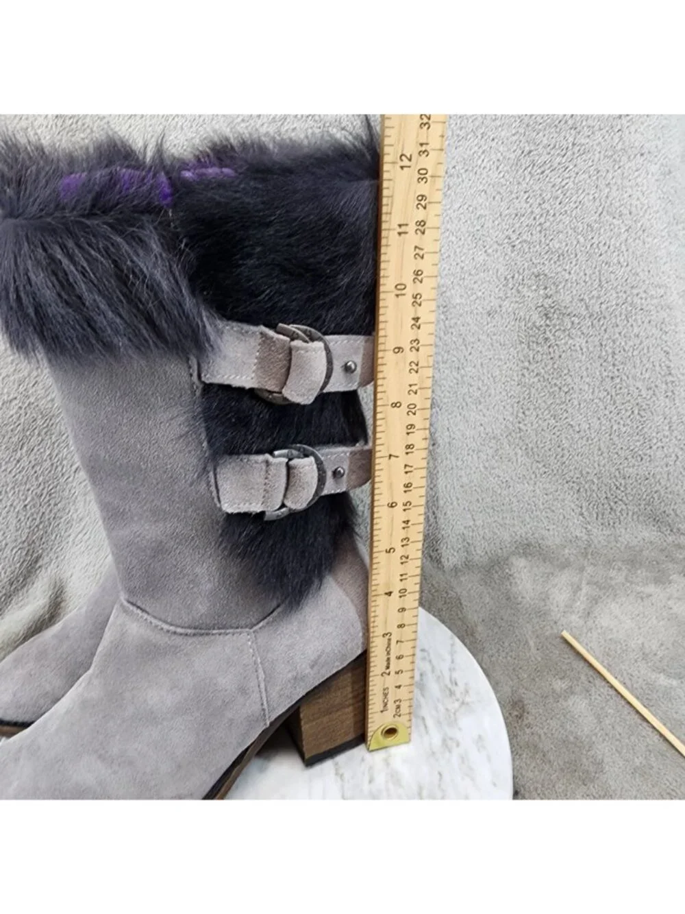 Bearpaw Shoes Womens Size 6 Gray Suede Fur Trim Boots *NWOT-No Box*